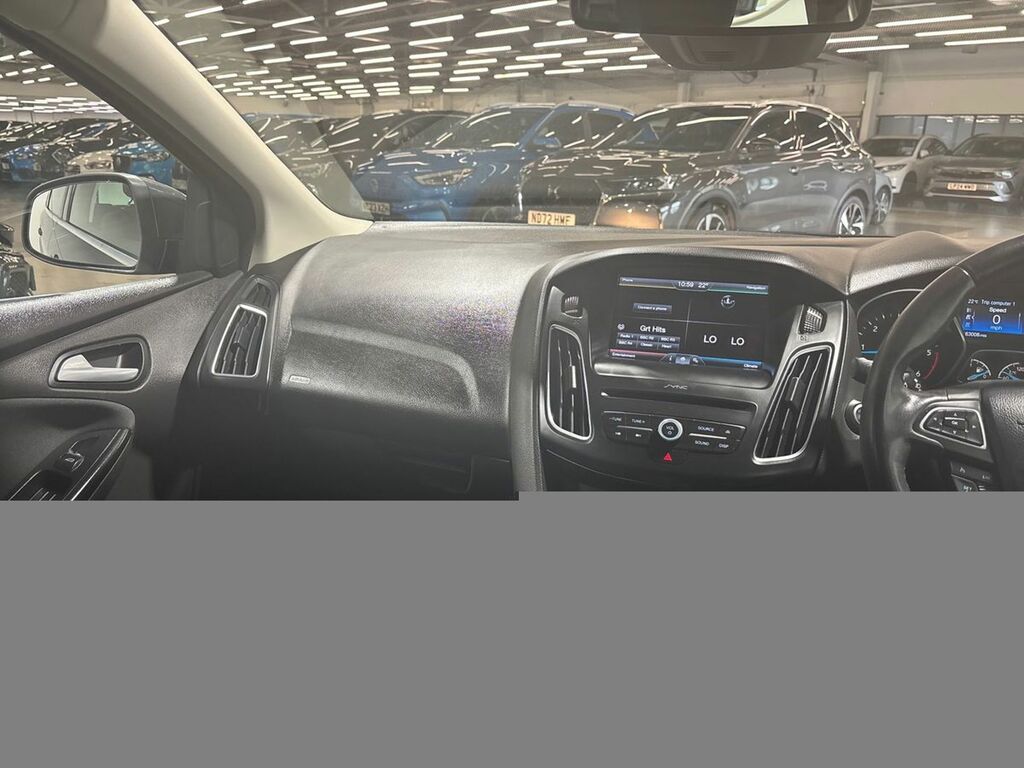 Ford Focus 1.0 Ecoboost 125 Zetec 2016 Grey #28