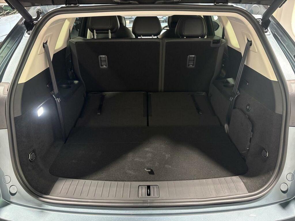 JAECOO 8 1.5T Shs Executive 6 Seater Black #36