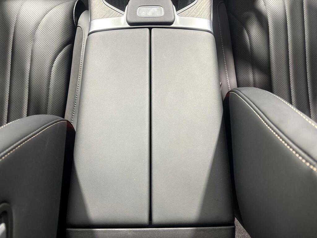 JAECOO 8 1.5T Shs Executive 6 Seater Black #55