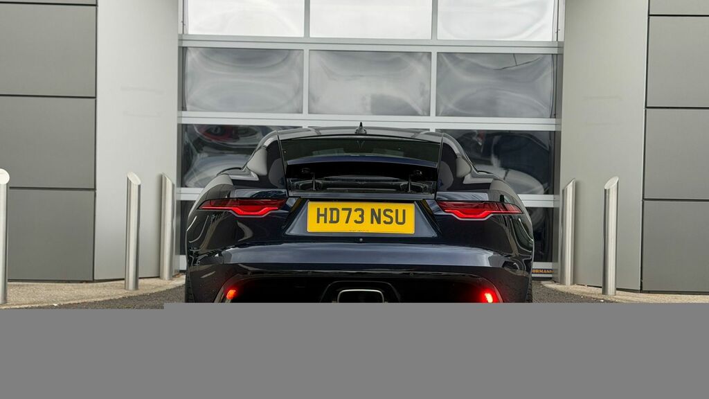 Jaguar F-Type 2.0I R Dynamic Plus Coupe 300 Ps Green #24