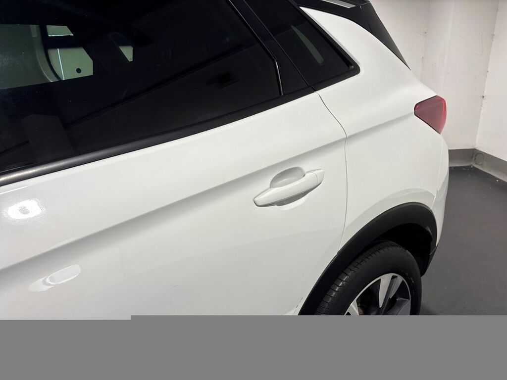 Vauxhall Grandland X 1.2 Turbo Sri Nav White #2