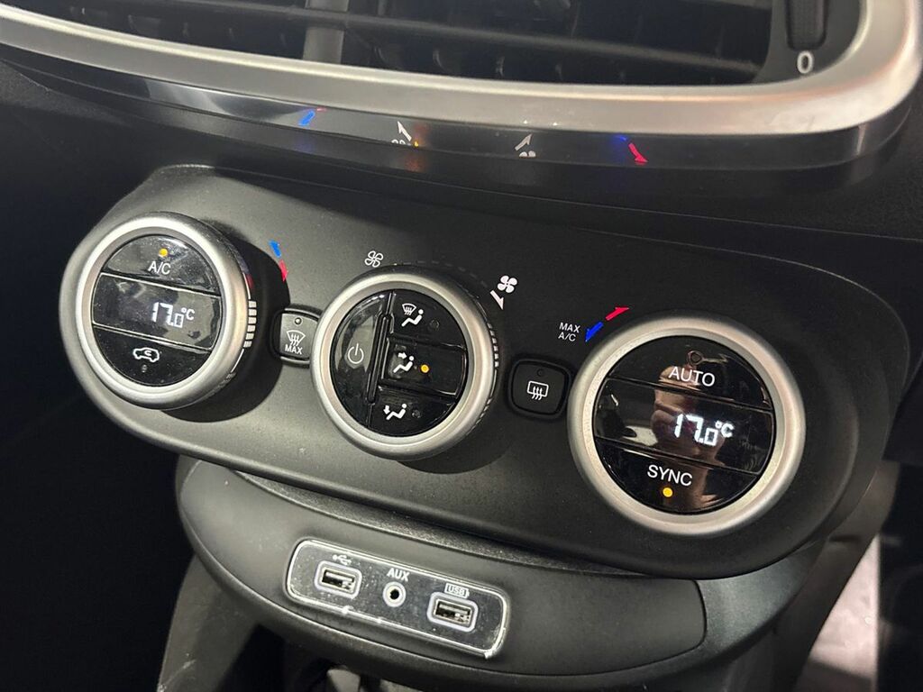 Fiat 500X 1.6 Multijet 120 Lounge White #37