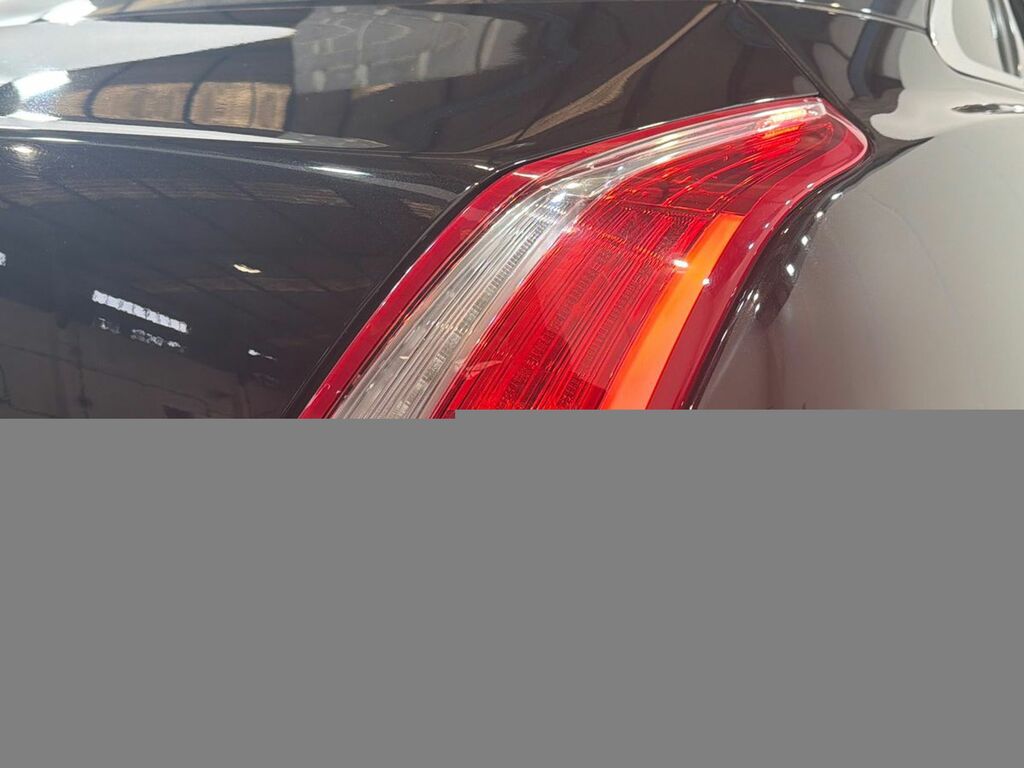 Jaguar XJ 3.0 D V6 Portfolio 302 Bhp Black #14