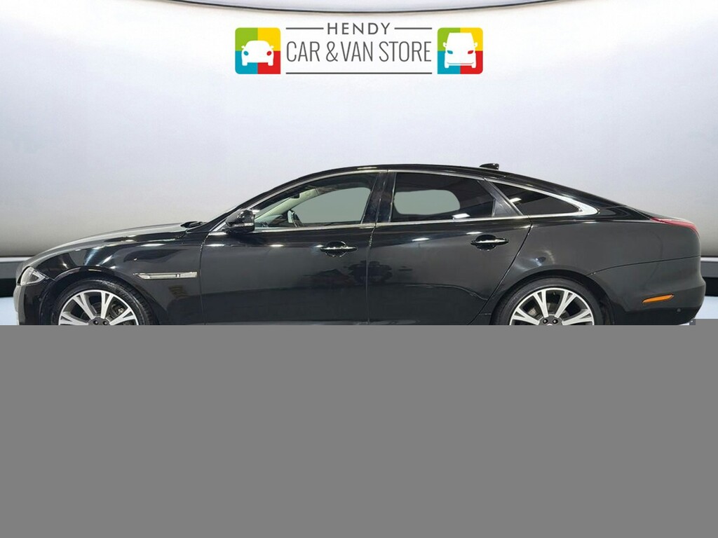 Jaguar XJ 3.0D V6 Portfolio Black #2