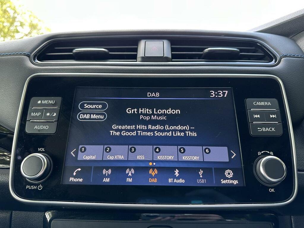 Nissan Leaf 40Kwh N-connecta Hatchback 150 Grey #17