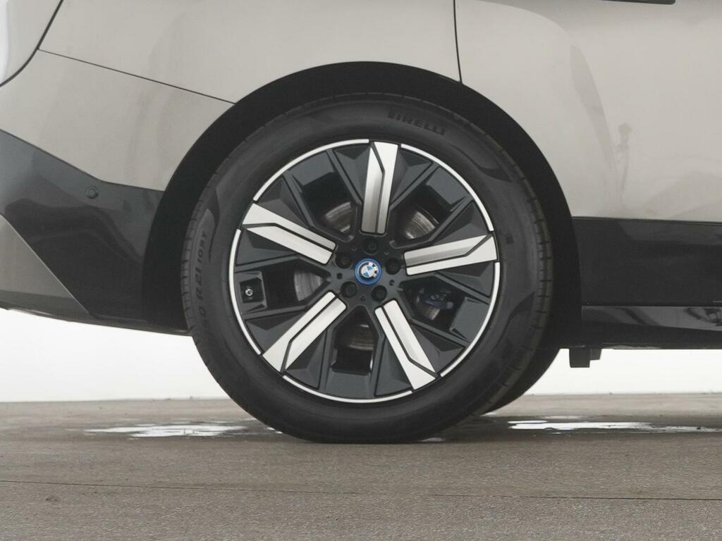 BMW iX M Sport Grey #34