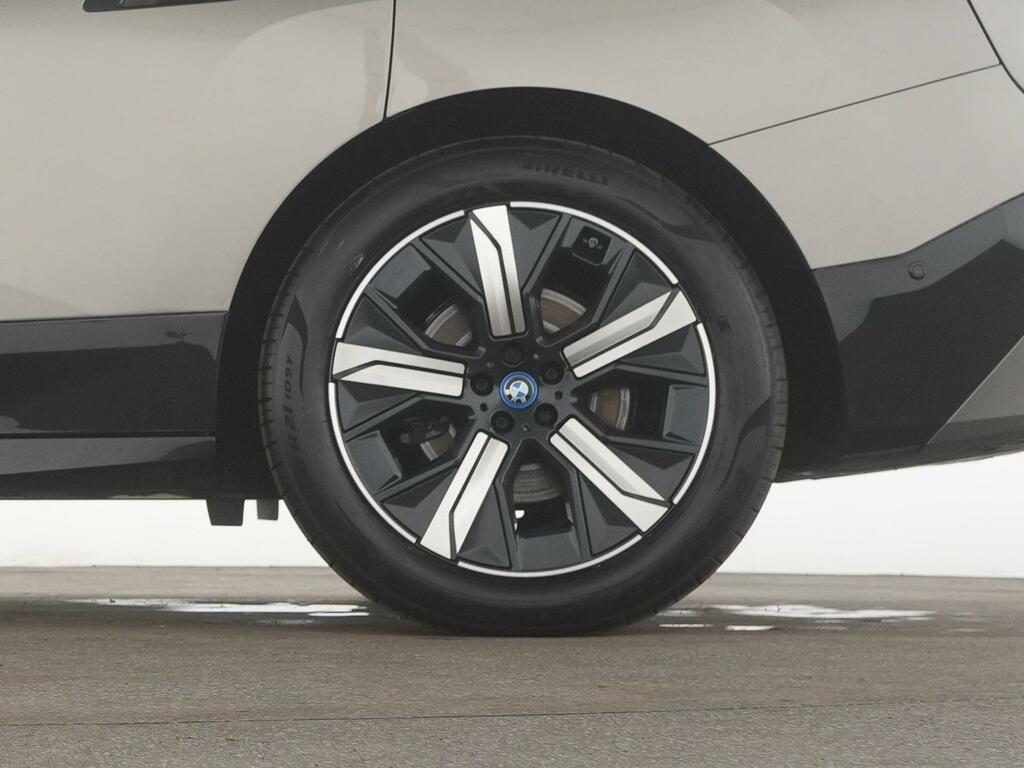 BMW iX M Sport Grey #35