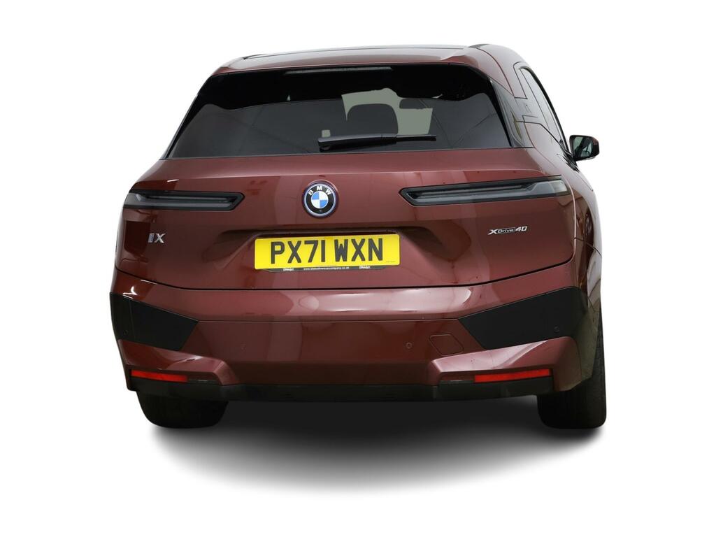 BMW iX 40 76.6Kwh M Sport Xdrive Red #3