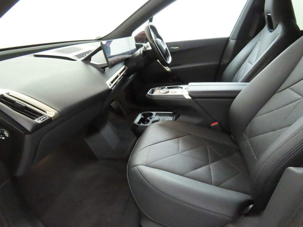 BMW iX 40 M Sport Blue #7