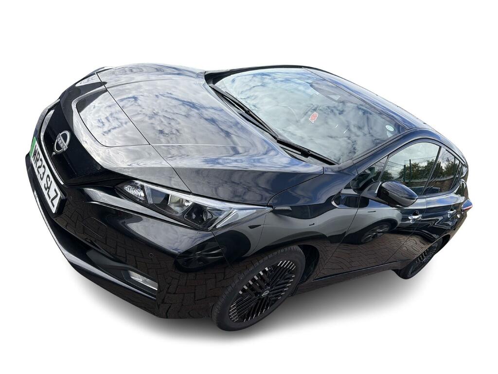 Nissan Leaf 39Kwh N-connecta Hatchback 150 Black #2