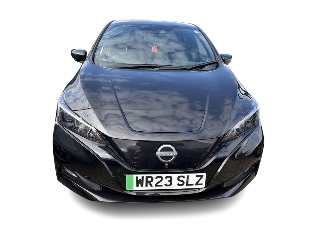 Nissan Leaf 39Kwh N-connecta Hatchback 150 Black #1