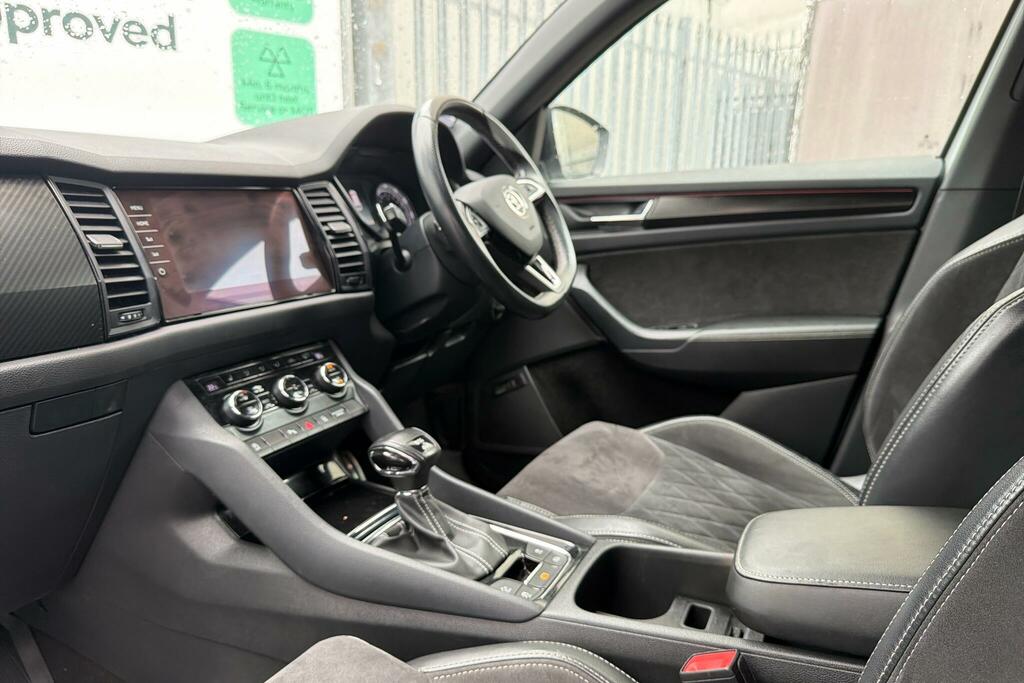 Skoda Kodiaq Kodiaq 2.0 Tdi Sport Line 4X4 Dsg 7 Seat 20 White #2