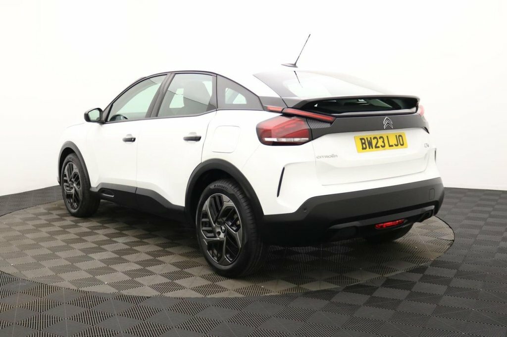 Citroen C4 1.2L Sense White #4