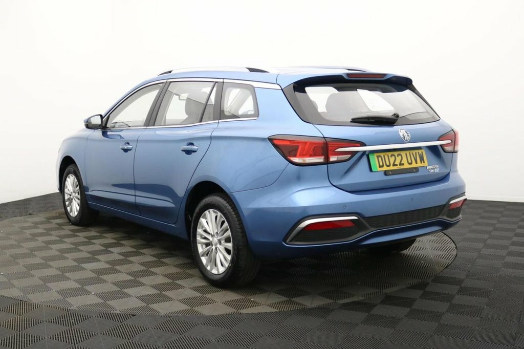 MG MG5 Estate Blue #6