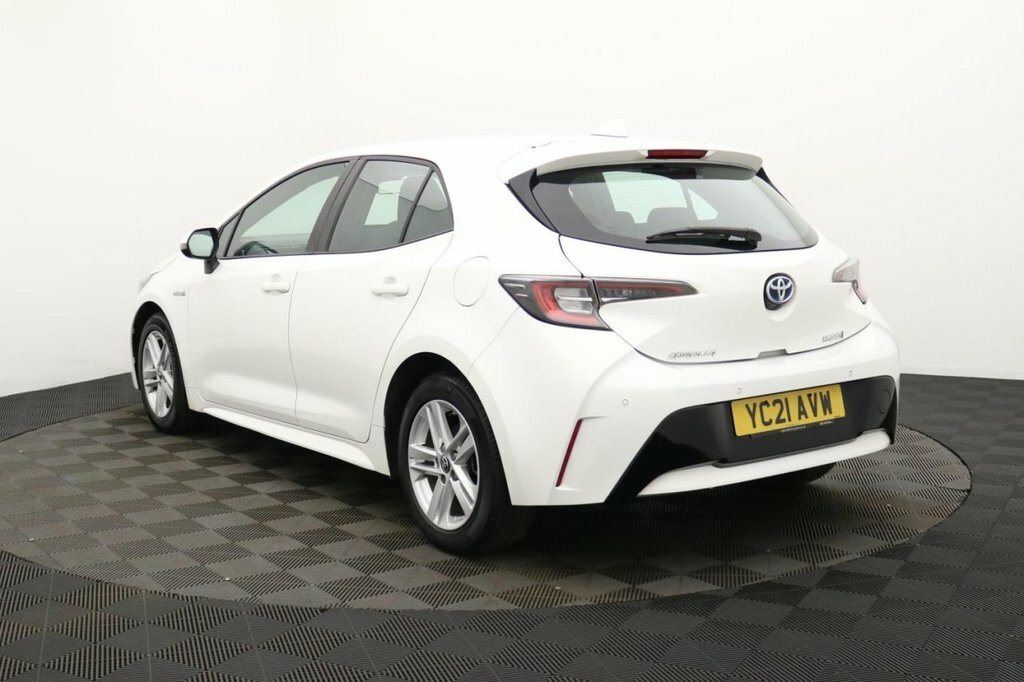 Toyota Corolla 1.8L Icon White #6