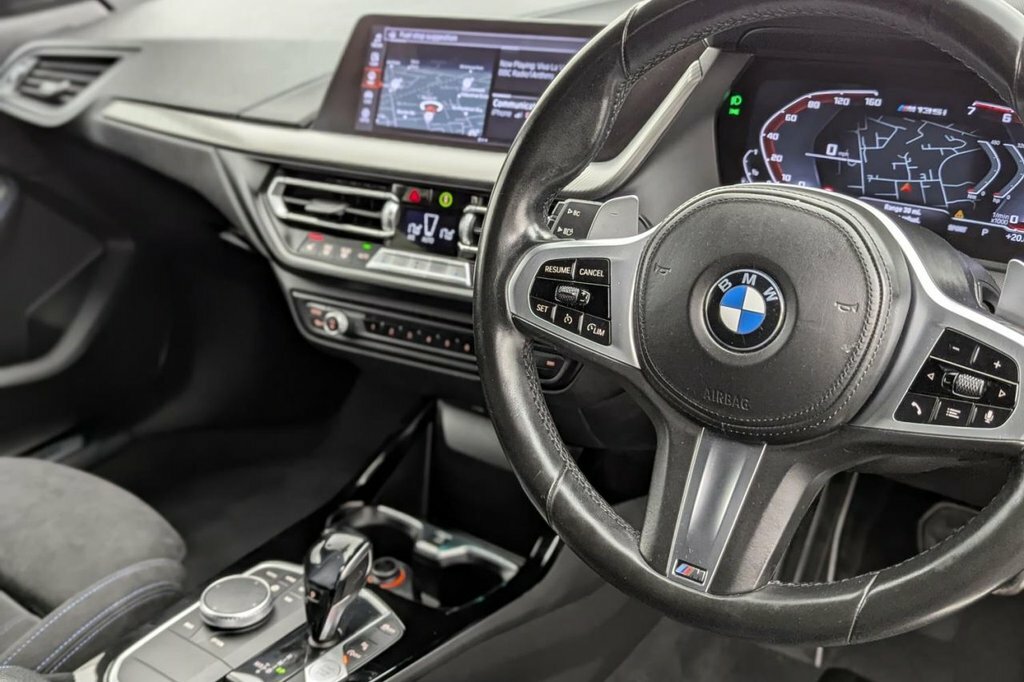 BMW 1 Series Se Black #58