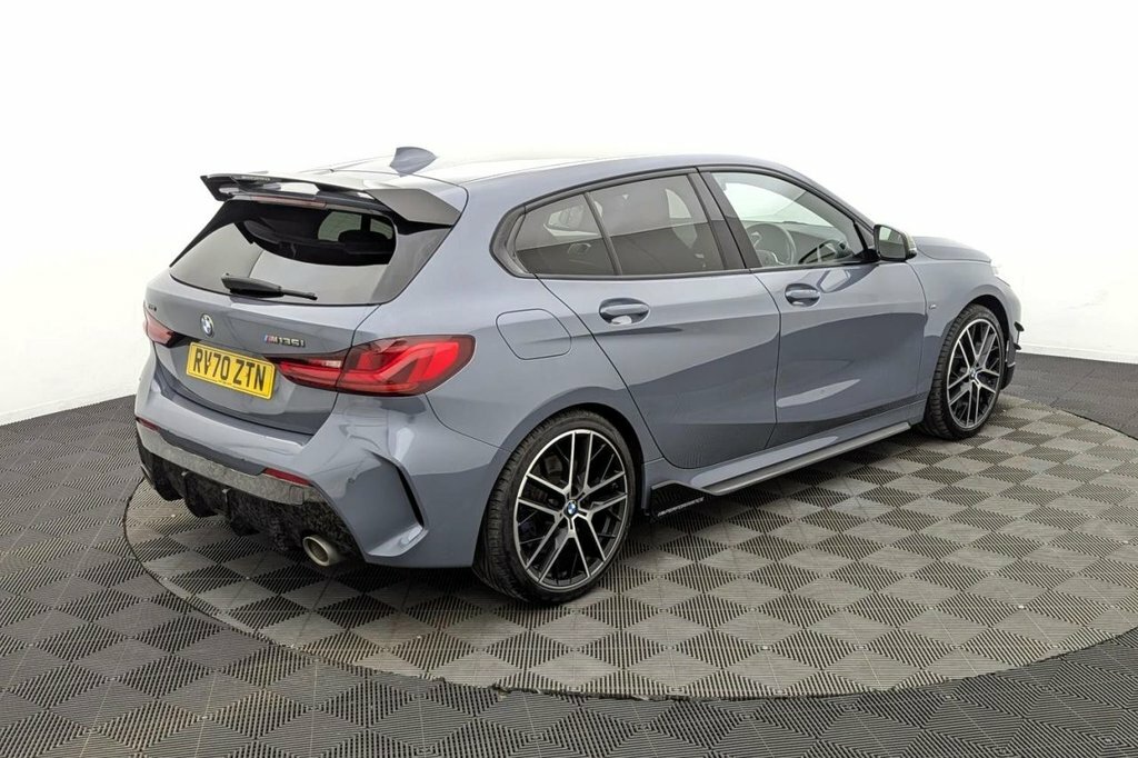BMW 1 Series Se Black #75