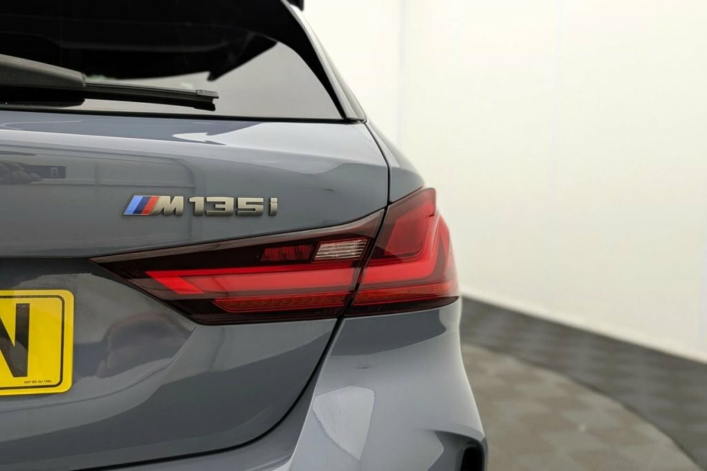BMW 1 Series Se Black #72