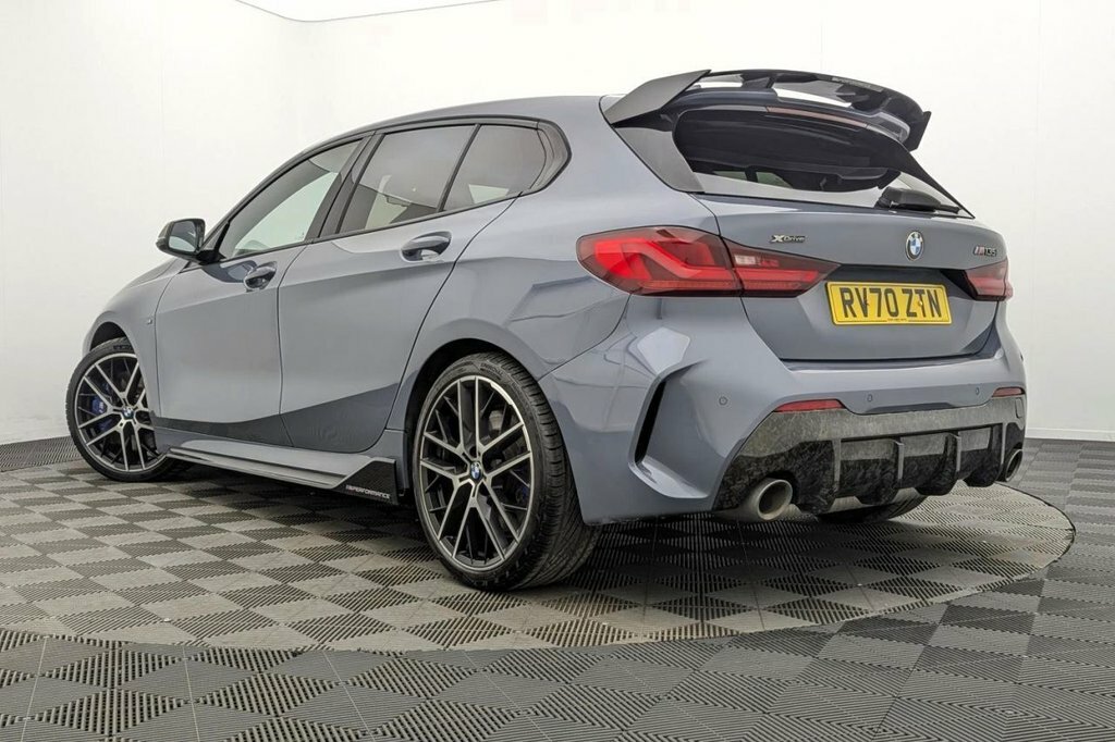 BMW 1 Series Se Black #17