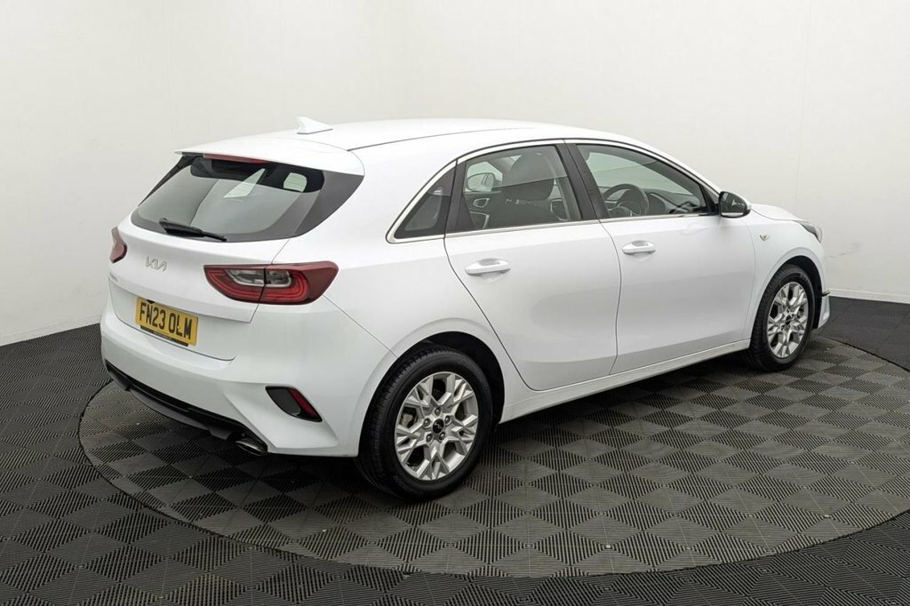 Kia Ceed 1.5T Gdi Isg Gt-line Blue #44