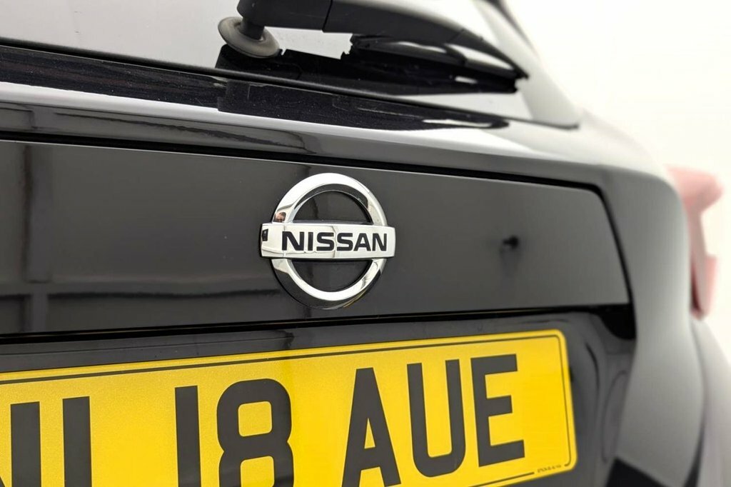 Nissan Micra 1.0 Acenta Red #43
