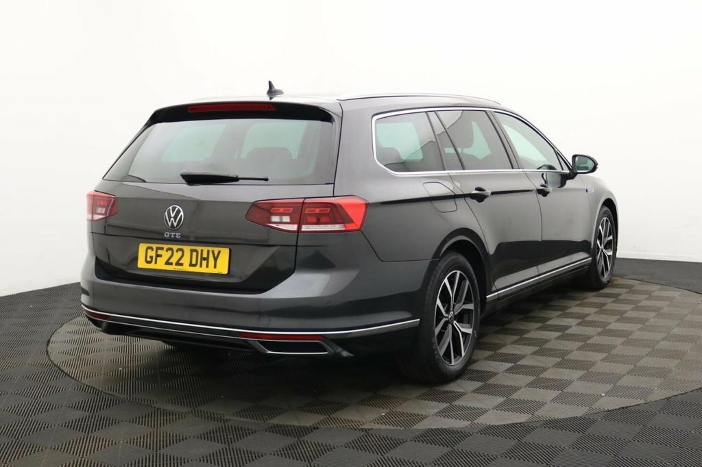 Volkswagen Passat 1.4L Gte Grey #4
