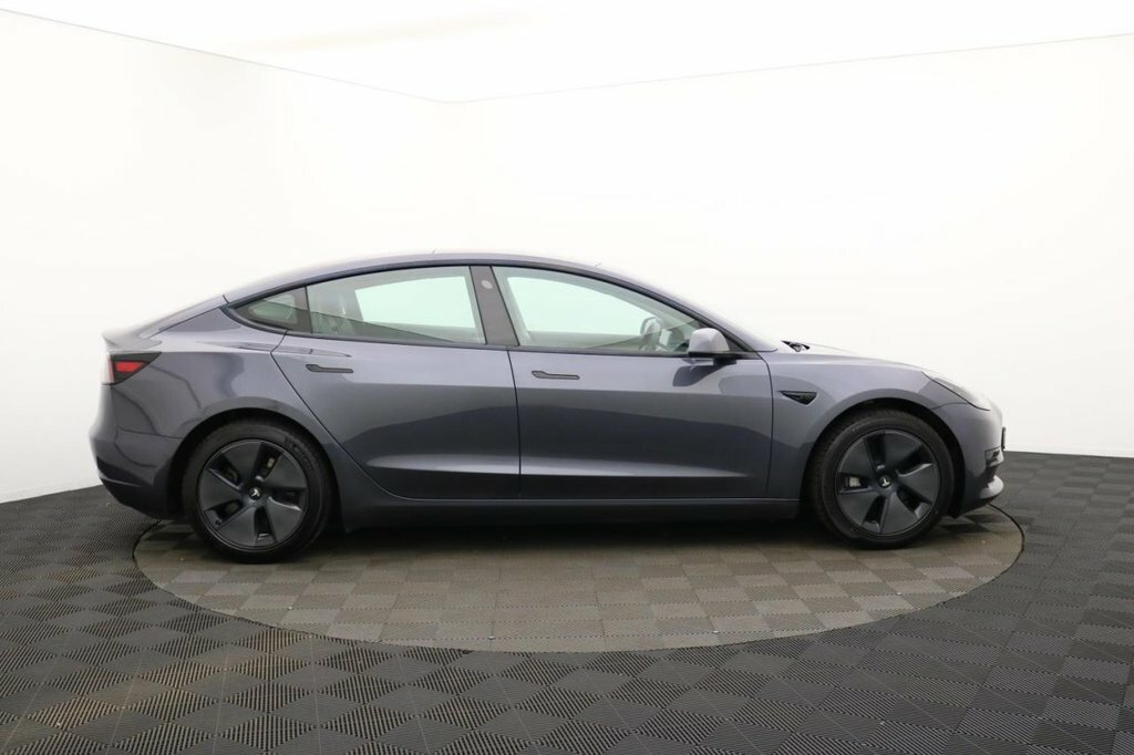 Tesla Model 3 Saloon Grey #2