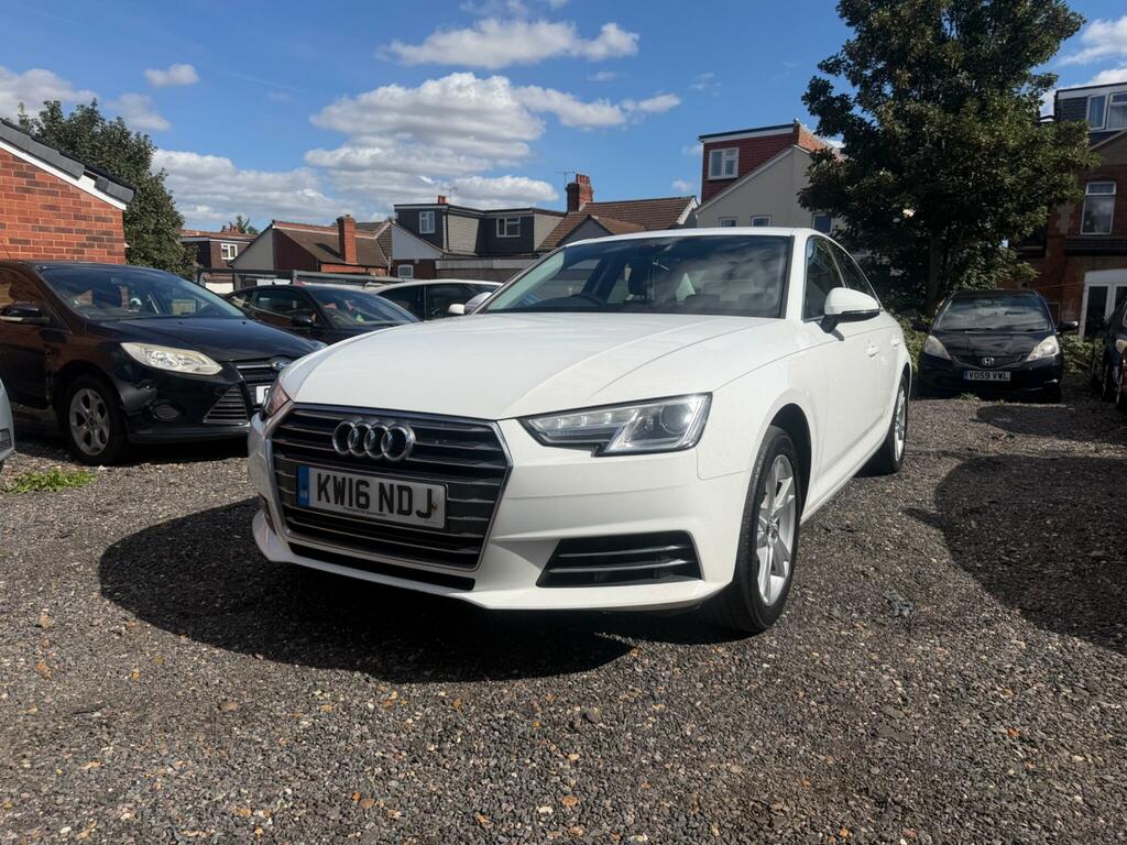 Audi A4 Sport White