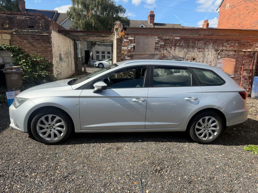 Seat Leon Se Silver #4