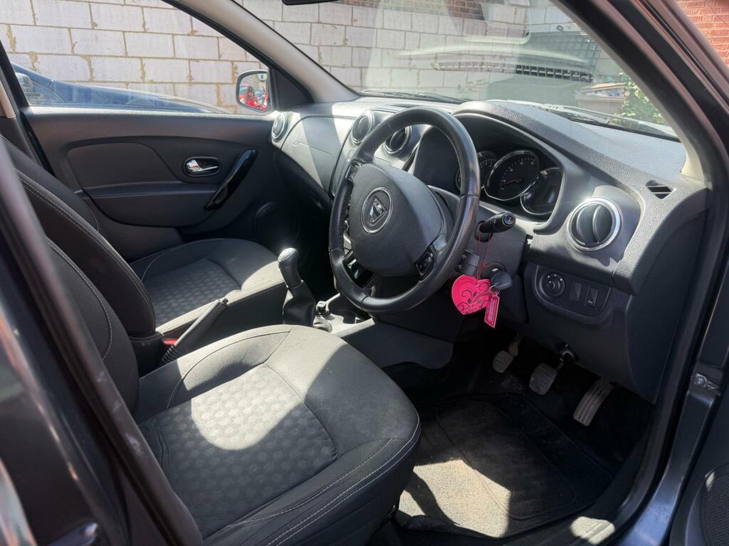 Dacia Sandero Laureate Prime #16