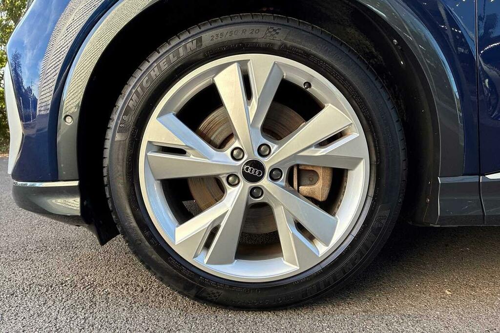 Audi Q4 E Tron S Line 40 150,00 Kw LL72RXM #5
