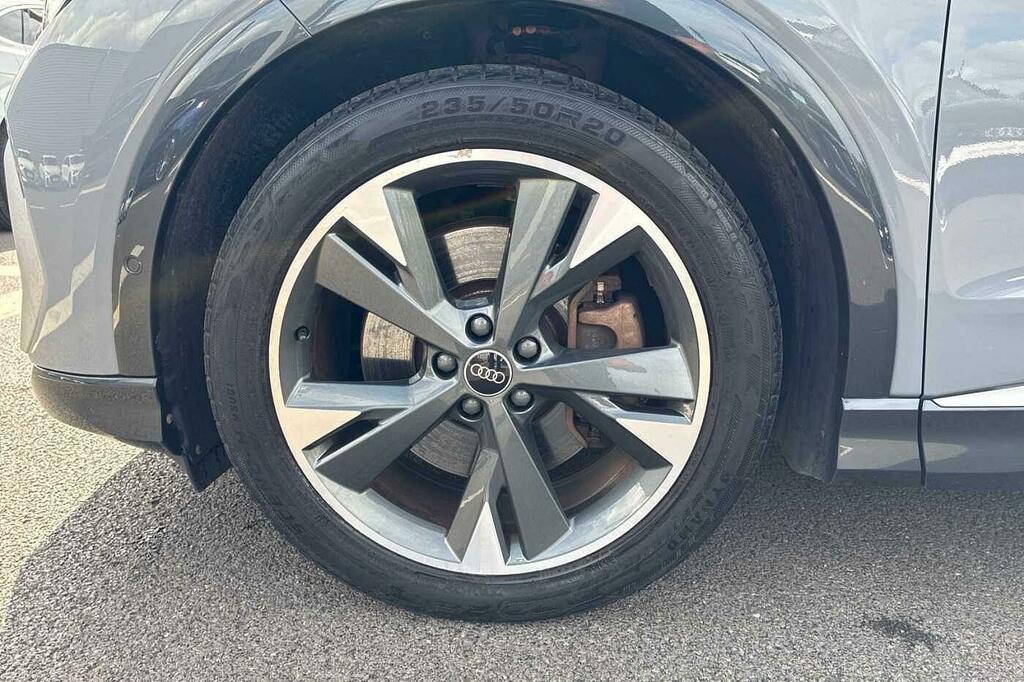 Audi Q4 E Tron S Line 40 150,00 Kw CU72UGH #5