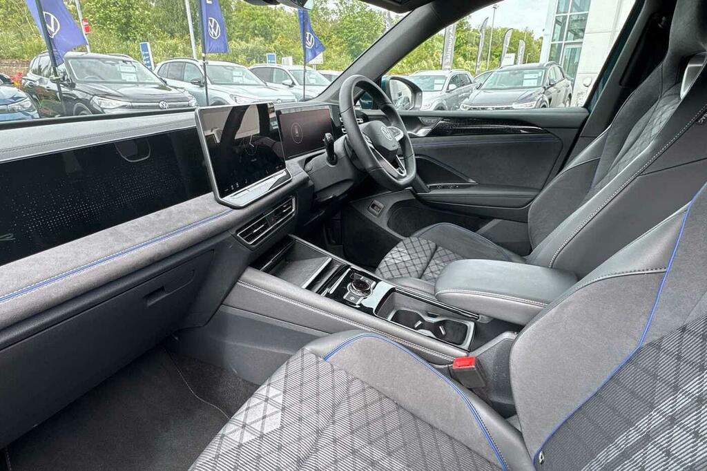 Volkswagen Tiguan 1.5 Etsi Mhev R-line Suv Hybrid Dsg Eur Blue #2