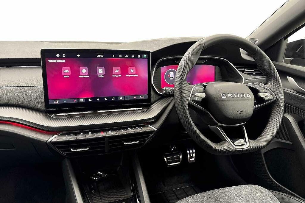 Skoda Octavia 1.5 Tsi 150 E-tec Sportline Dsg Black #2