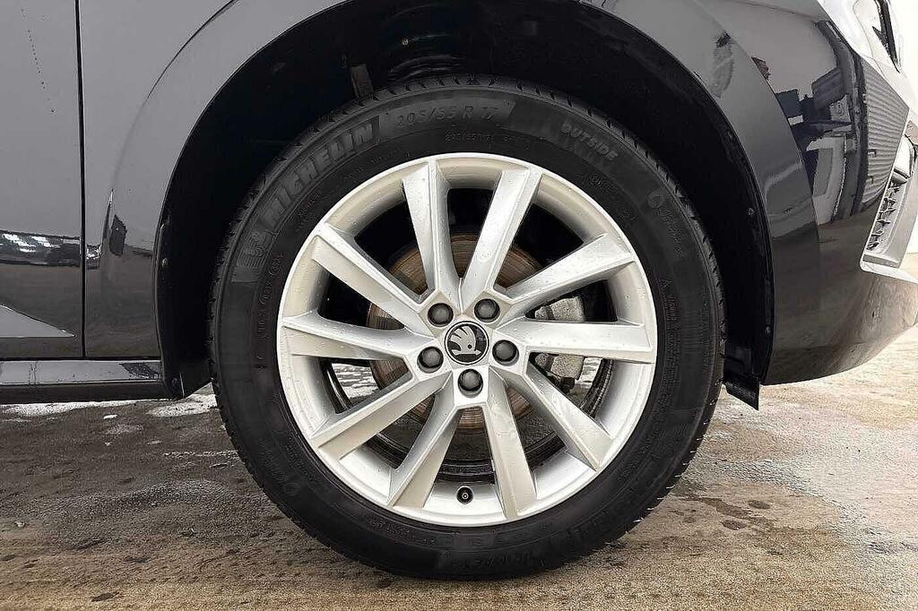 Skoda Kamiq 1.0 Tsi Se Edition Dsg Black #5