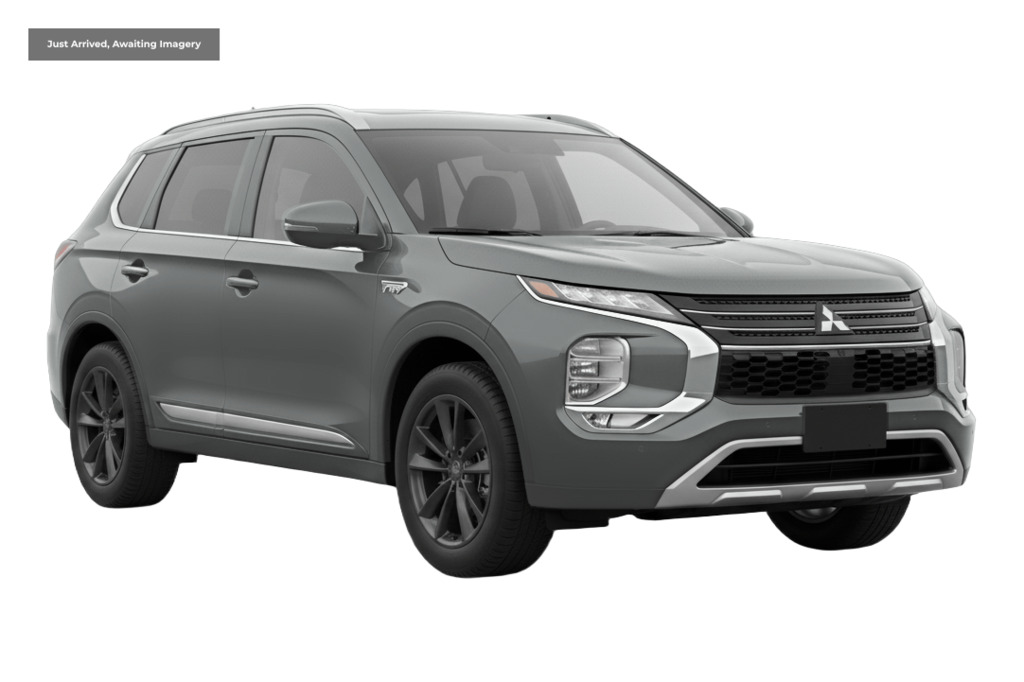 Mitsubishi Outlander 2.4H Twinmotor 13.8Kwh Dynamic Suv Plug Silver