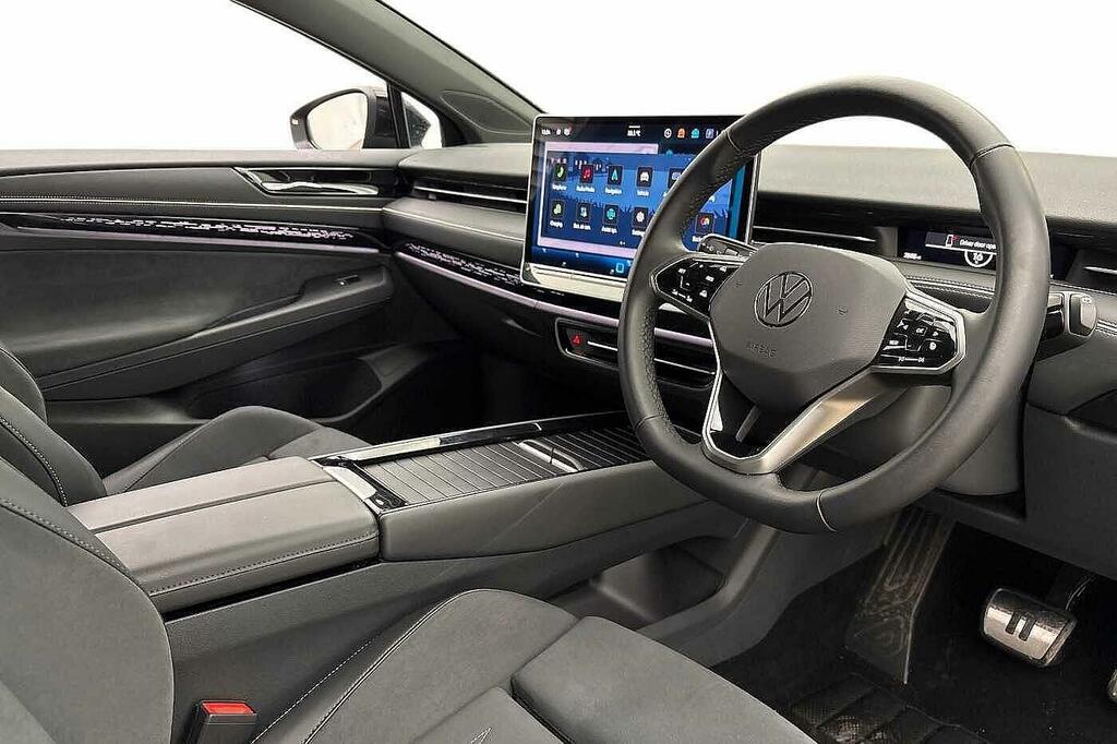 Volkswagen ID.7 210Kw Match Pro Plus 77Kwh Black #6
