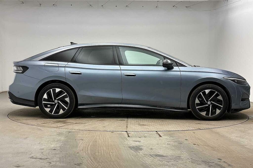 Volkswagen ID.7 210Kw Match Pro Plus 77Kwh Blue #4