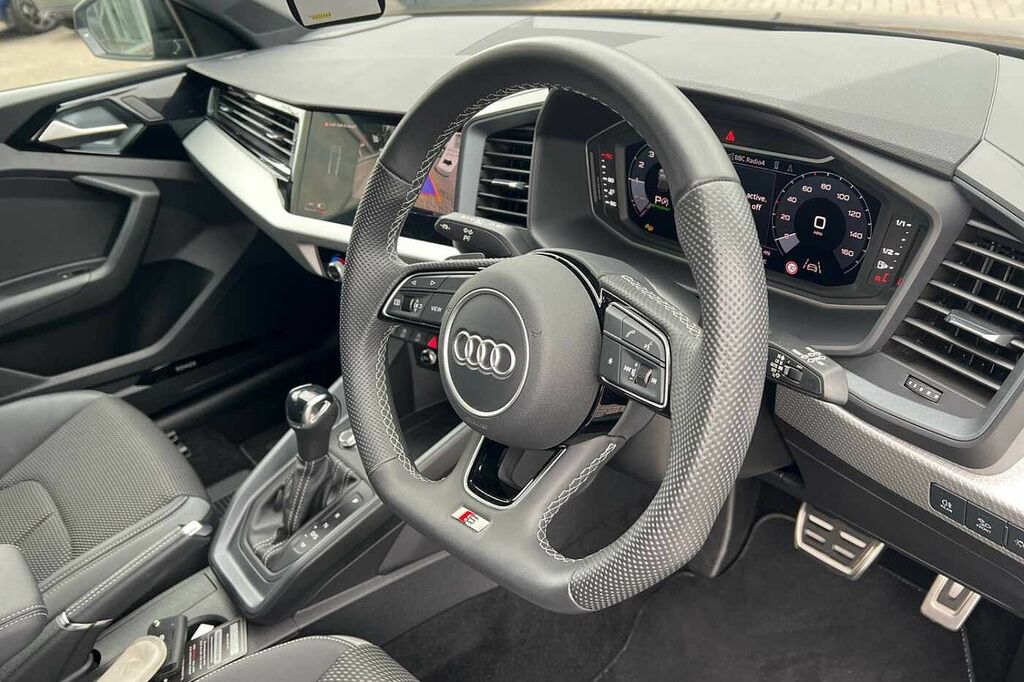Audi A1 S Line 30 Tfsi 116 Ps 6-Speed White #6