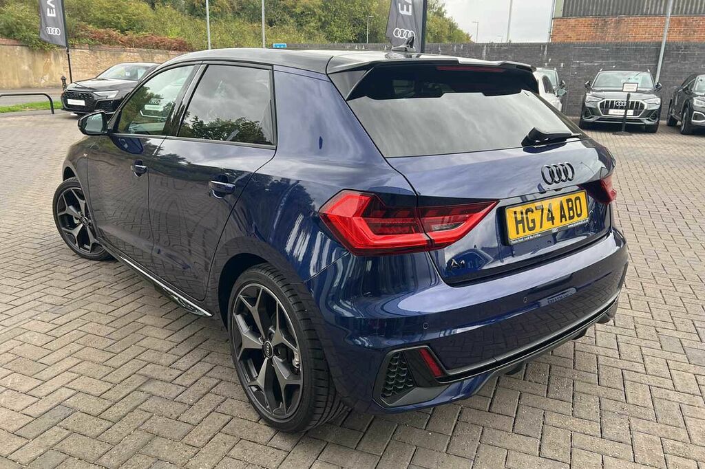 Audi A1 S Line 30 Tfsi 116 Ps 6-Speed White #3