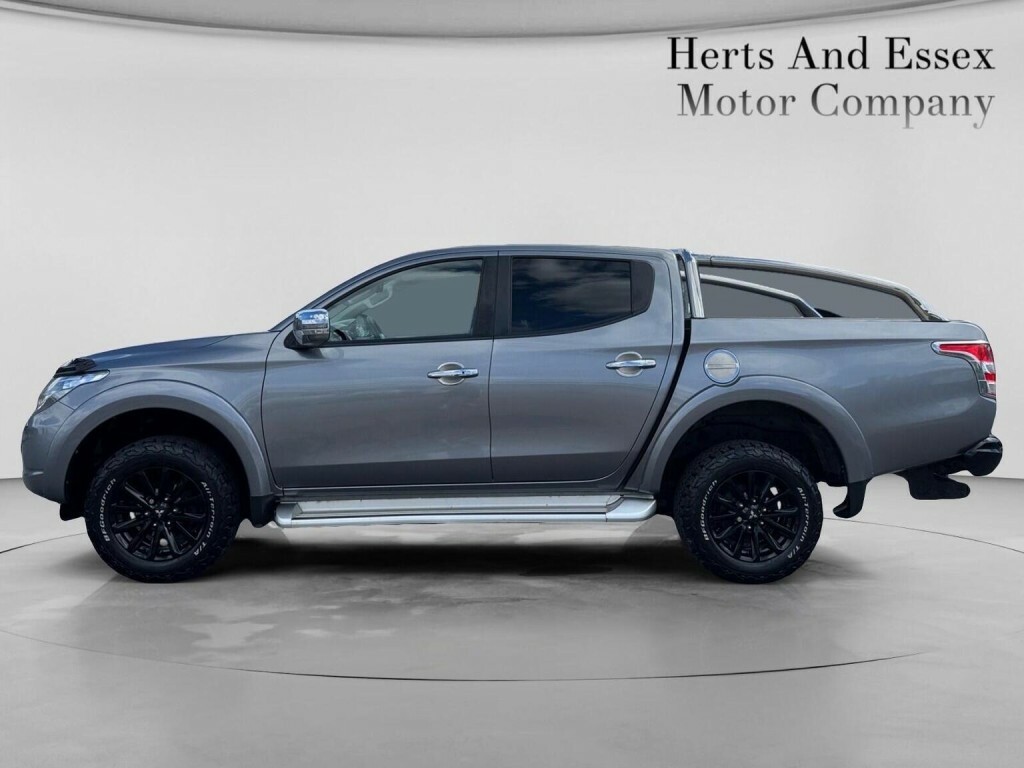 Mitsubishi L200 Di-d Dc Barbarian Black #41