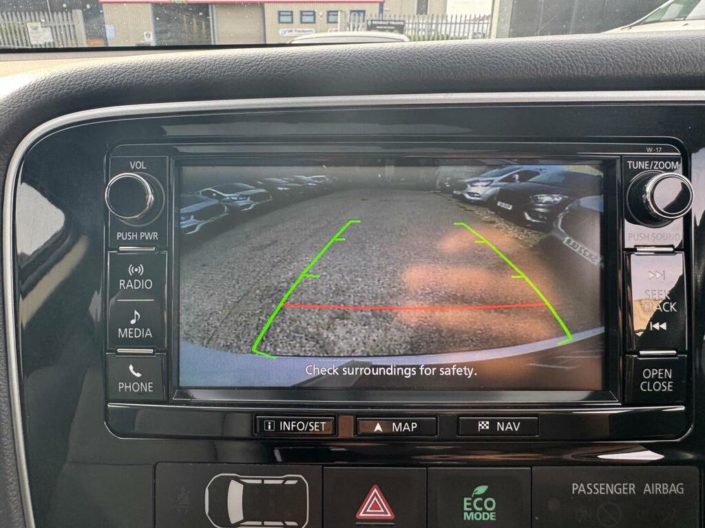 Mitsubishi Outlander Outlander 5H Phev Cvt Black #35
