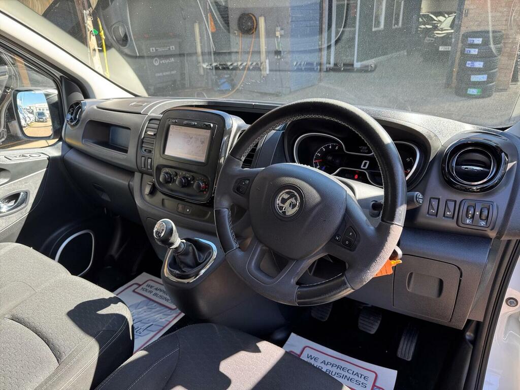 Vauxhall Vivaro L2h1 2900 Sportive Cdti Silver #8