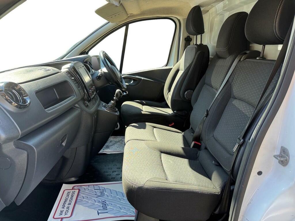 Vauxhall Vivaro L2h1 2900 Sportive Cdti Silver #22