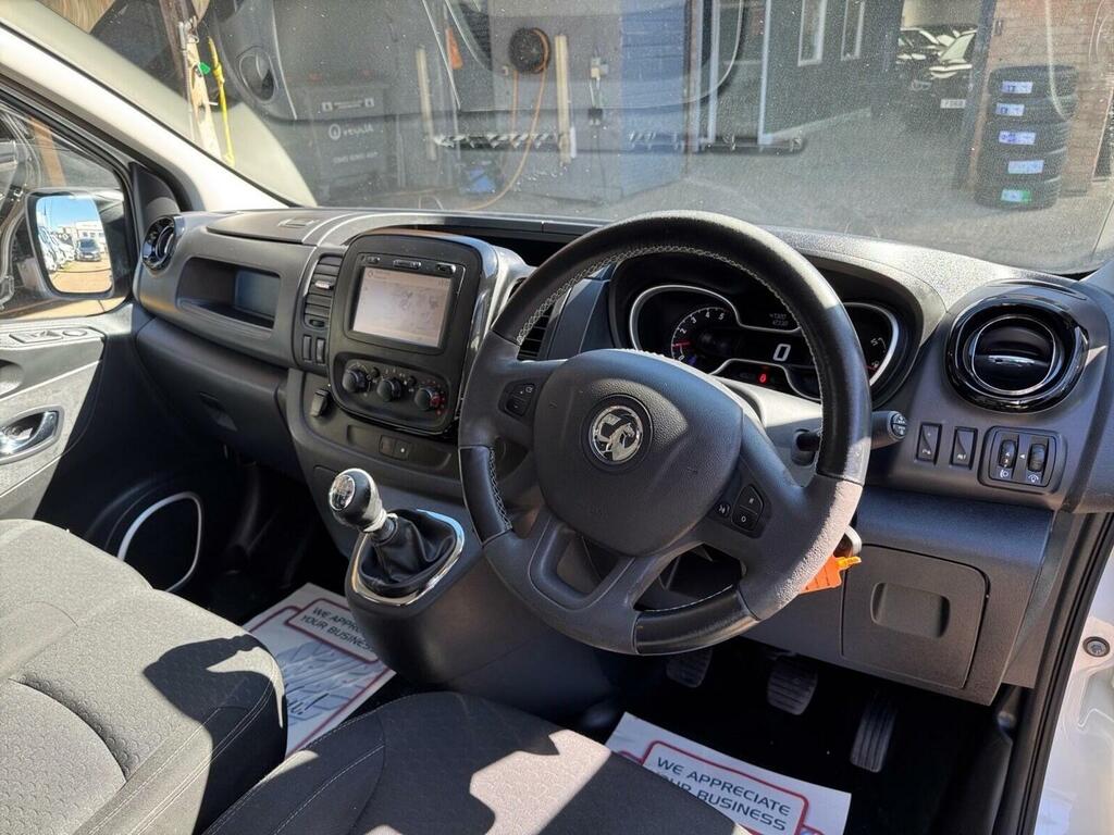 Vauxhall Vivaro L2h1 2900 Sportive Cdti Silver #9