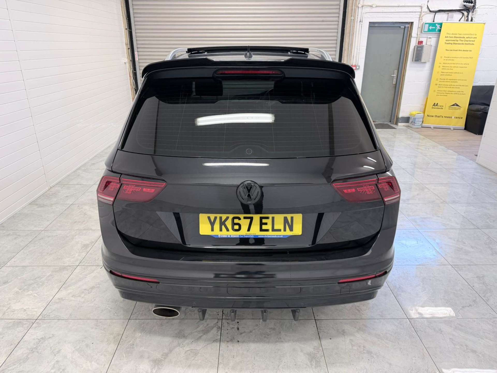Volkswagen Tiguan R-line Tsi Bluemotion Technology 4Motion  #5