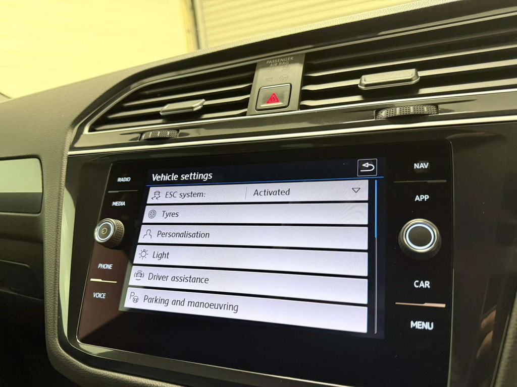 Volkswagen Tiguan 1.4 Tsi Bluemotion Tech White #32