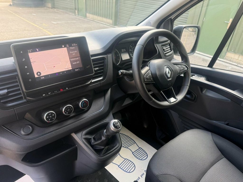 Renault Trafic 2.0 Dci Blue Sl28 Business Panel Van M MW23AVN #3