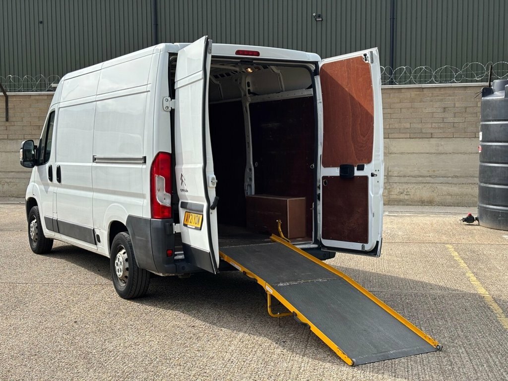 Citroen Relay 2.2 Bluehdi 35 Enterprise Panel Van Man #2