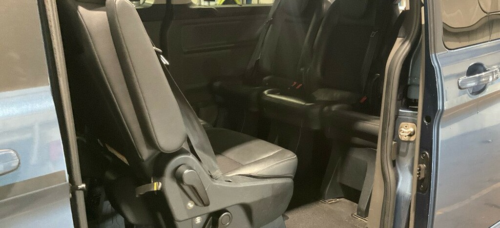 Ford Tourneo Custom 2.0 Ecoblue 185Ps Lr 8 Seater Sport Blue #4